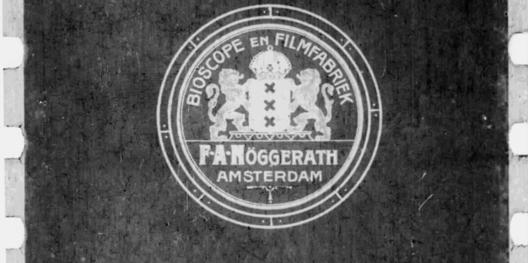 Still met het logo van Filmfabriek F.A. Nöggerath