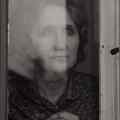 still Diary for My Father and Mother (Napló apámnak, napló amyámnak) (Márta Mészáros, HU 1990)