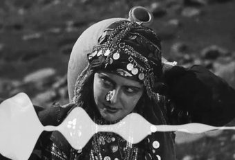 still from Zare (Amo Bek-Nazarov, SU 1927)