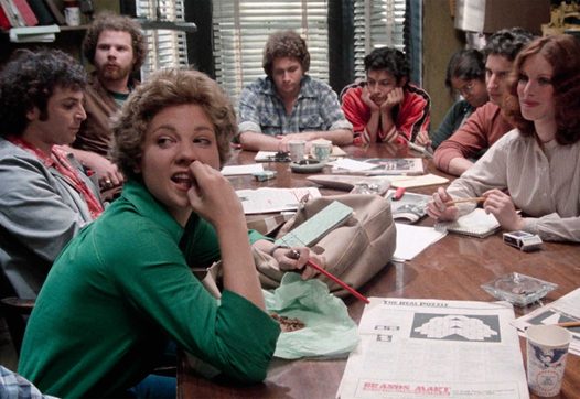 still from Between the Lines (Joan Micklin Silver, US 1977)