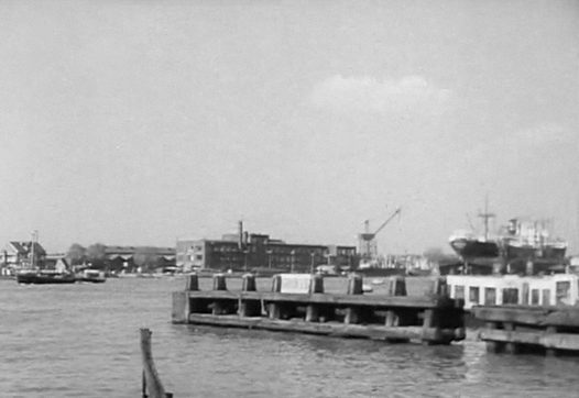 still uit Parlevinkers (Ytzen Brusse, NL 1949)