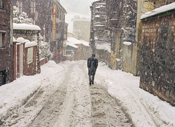 still uit Distant (Uzak) (Nuri Bilge Ceylan, TR 2002)