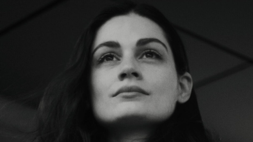 Zara Dwinger