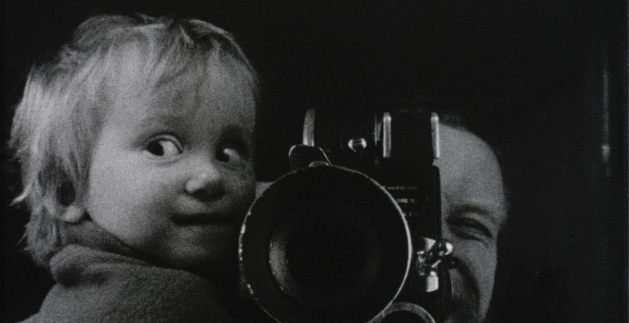 still uit Welkom in het leven, lieve kleine (Ed van der Elsken, NL 1963)