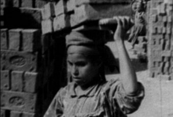 still uit Horse of Mud (Atteyat Al-Abnoudy, EG 1971)